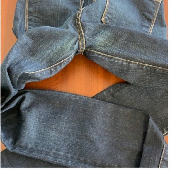 J Brand low rise pencil leg. - Picture 4 of 8